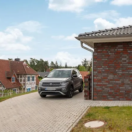 Beautiful In With Wifi Блеккеде